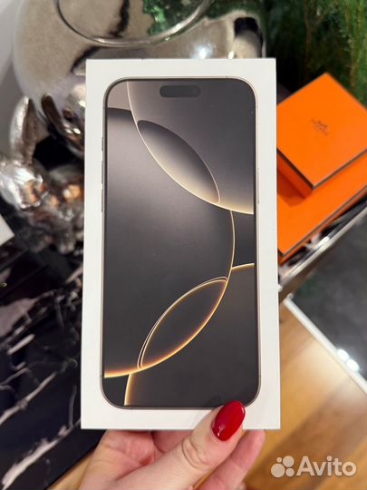 iPhone 16 Pro Max, 256 ГБ