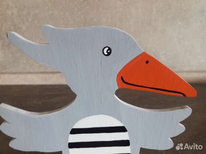 Подставка/полочка для книг и проч/Декор