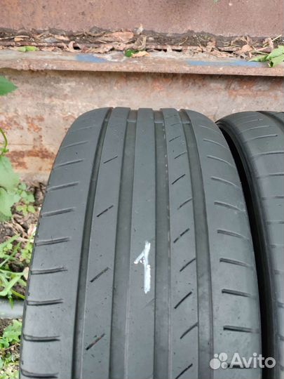 Kumho Ecsta PS71 225/45 R18