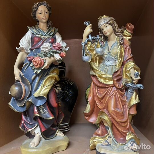 Статуэтка из дерева Германия