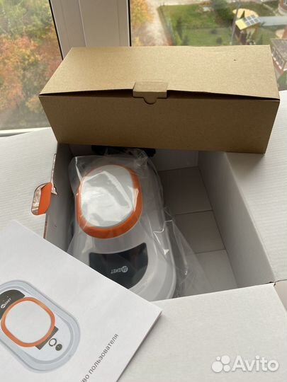 Робот мойщик окон новый даджет w100