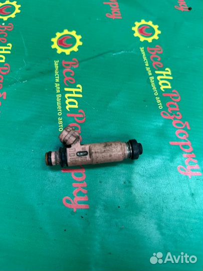 Форсунка топливная Mitsubishi Pajero 3.0 спорт