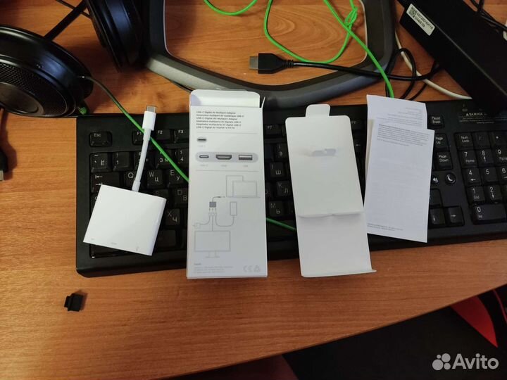 USB-C to digital av