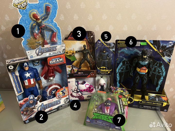 Фигурки супергероев