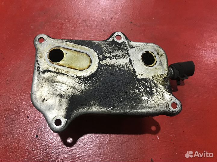 Радиатор масляный Mercedes-Benz W211 112.913