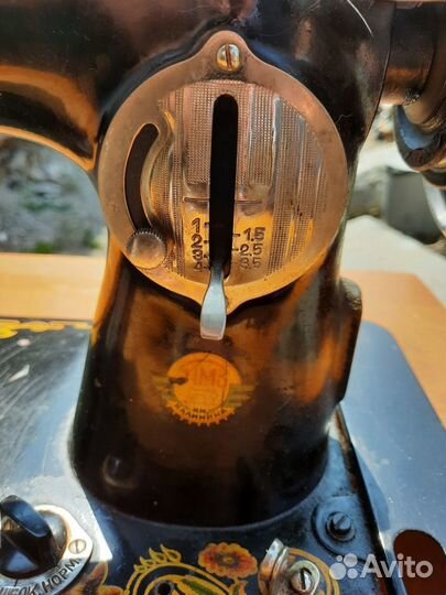 Швейная машинка пмз завод имени Калинина