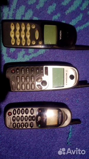 Ретро телефоны в отл.сост в коллекцию