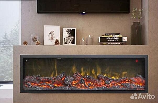 Длинный красивый электрокамин для дома
