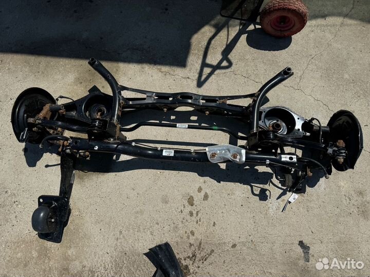 Задняя балка Skoda Octavia a5