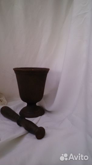 Винтажная чугунная ступка, старая