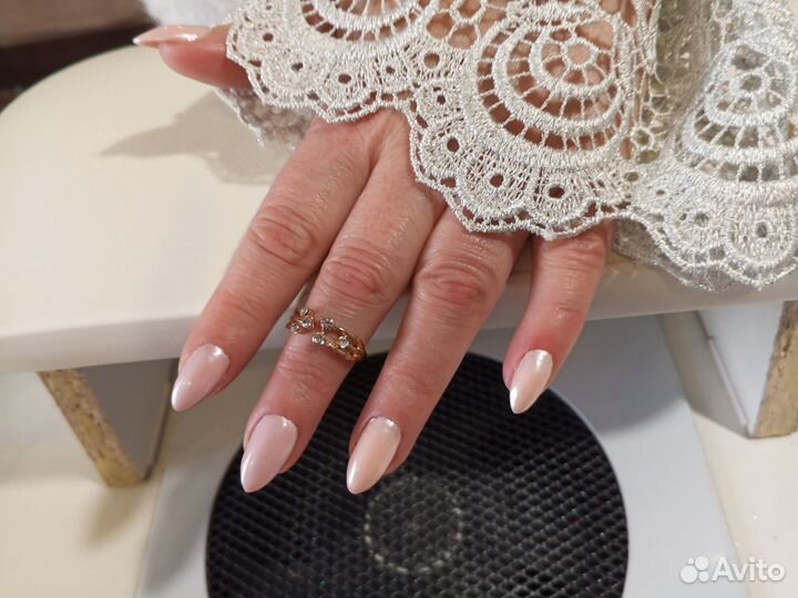 Наращивание ногтей