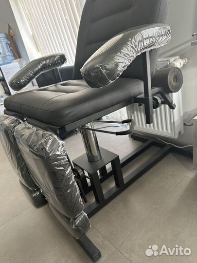 Продаю педикюрное кресло на гидравлике