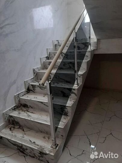 Перила для лестниц