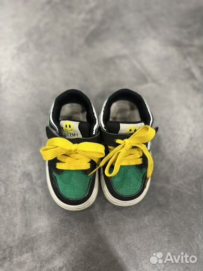 Кроссовки детские