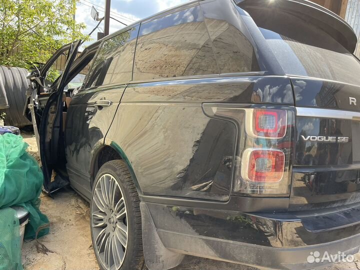Land Rover Range Rover 3.0 AT, 2020, битый, 50 000 км