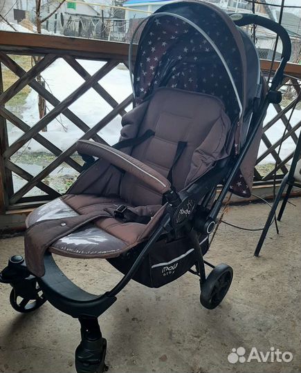 Коляска прогулочная MOWbaby Turbo с перекидной р