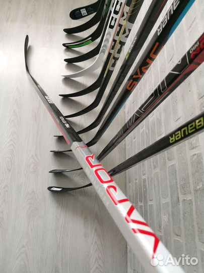 Клюшка хоккейная