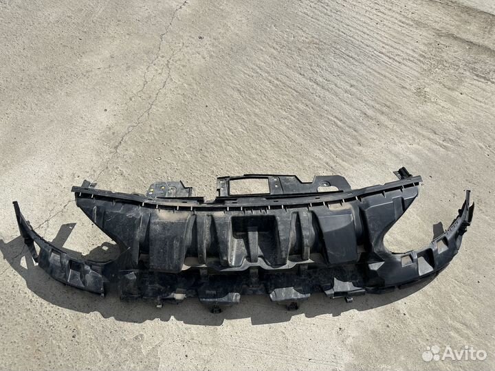 Усилитель переднего бампера Рено Флюенс Fluence