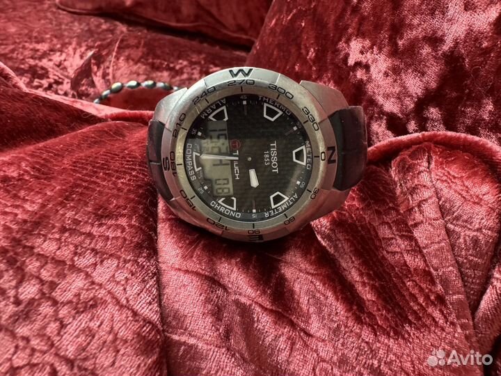 Часы tissot t touch titanium