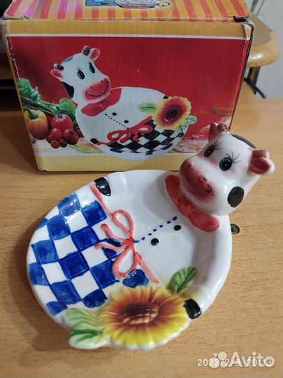 Скатерть кружевная поливинилхлорид.Канада