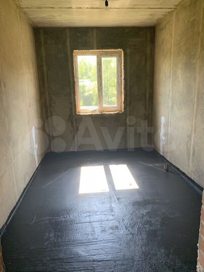 Дом 297,6 м² на участке 10 сот.