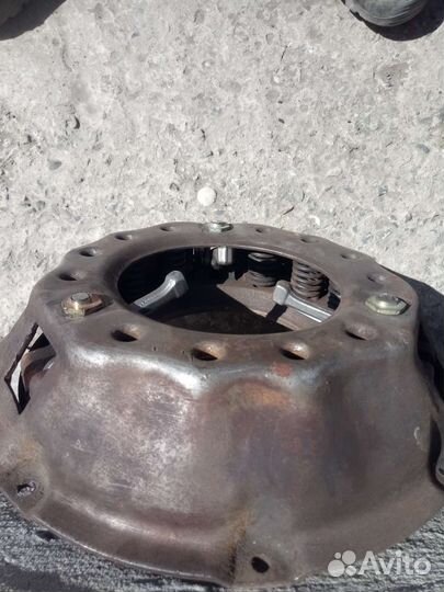 Корзина сцепления паз