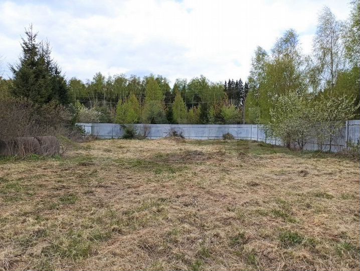 Дом 25 м² на участке 8,4 сот.