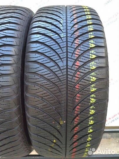 Goodyear Vector 4Seasons 235/55 R17 103V
