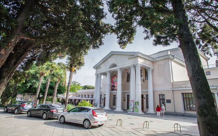 3-к. квартира, 50 м², 1/2 эт.