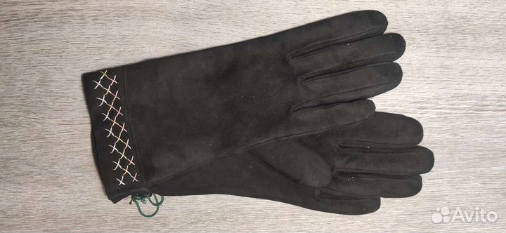 Перчатки женские кожаные новые