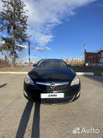 Opel Astra 1.4 МТ, 2011, 163 000 км