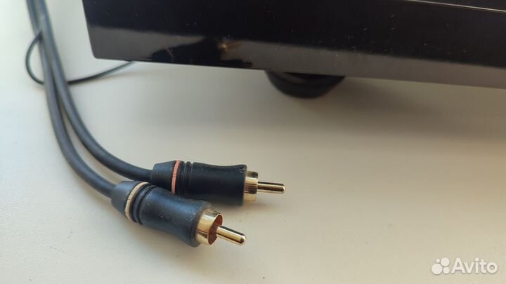 Проигрыватель винила music hall mmf 2.2