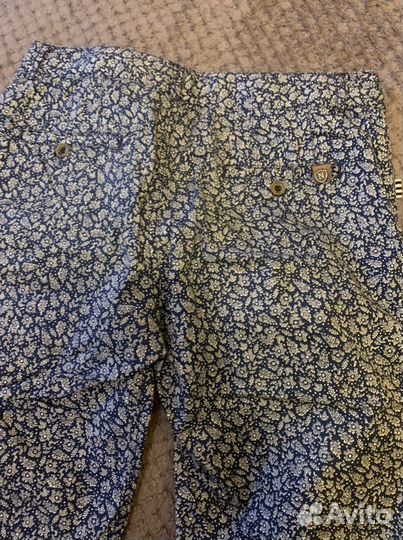 Двойка, шорты и футболка