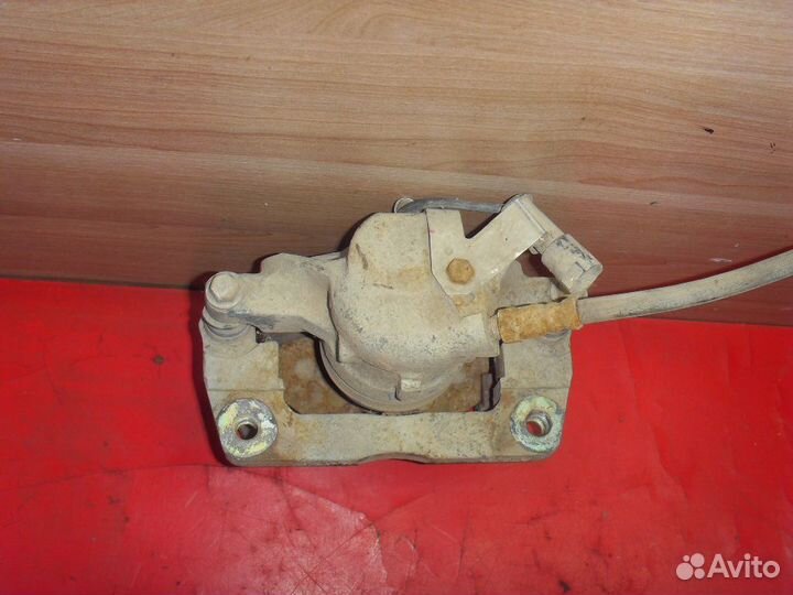 Суппорт тормозной передний правый Chery Tiggo