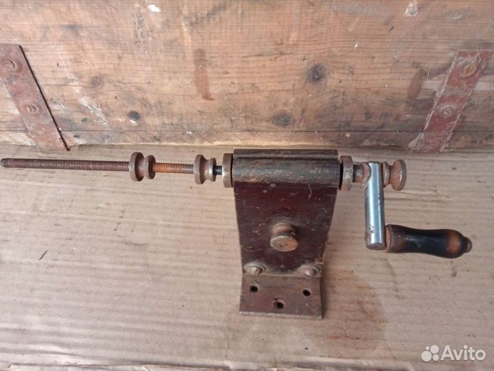 Приспособление для намотки катушек