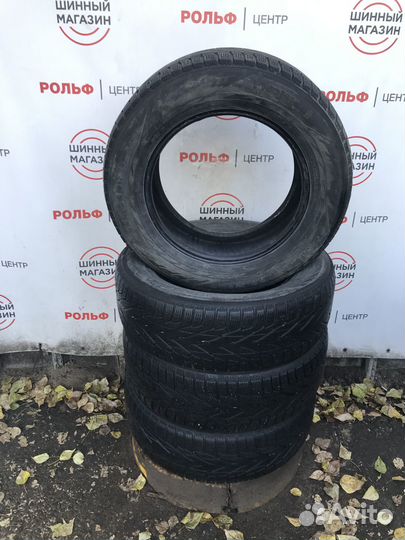Nokian Tyres Hakkapeliitta R2 SUV 235/65 R17 108R
