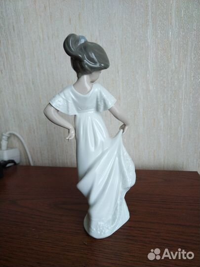 Lladro NAO статуэтка фарфор