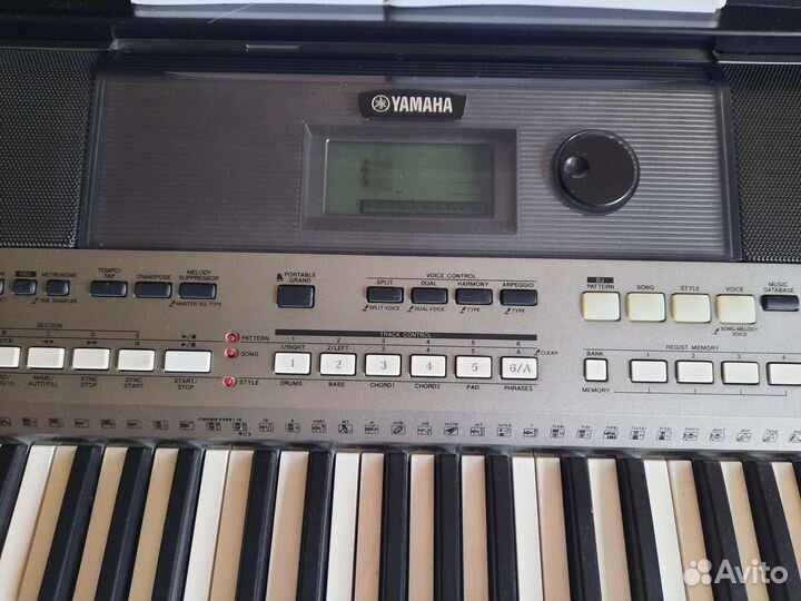 Синтезатор yamaha PSR E443