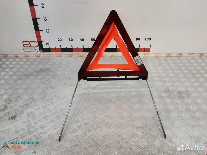 Знак аварийной остановки BMW 5 E60/E61 рест. 2008