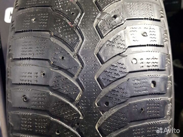 Bridgestone Blizzak Spike-01 225/50 R17