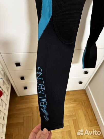 Гидрокостюм billabong