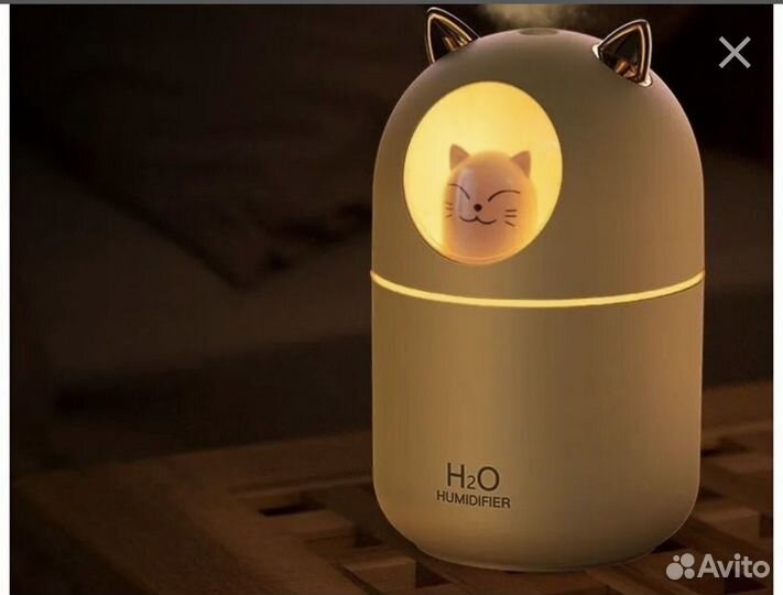 Очиститель воздуха с подсветкой в разных цветах