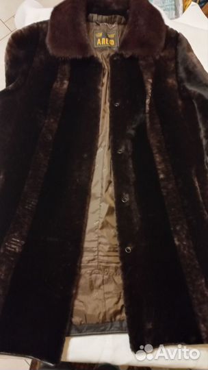 Шуба мутоновая 48 50 с норкой