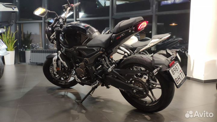 Мотоцикл Voge 300 AC