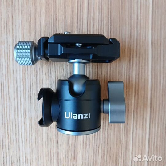 Шаровая голова Ulanzi U-80L Arca Swiss