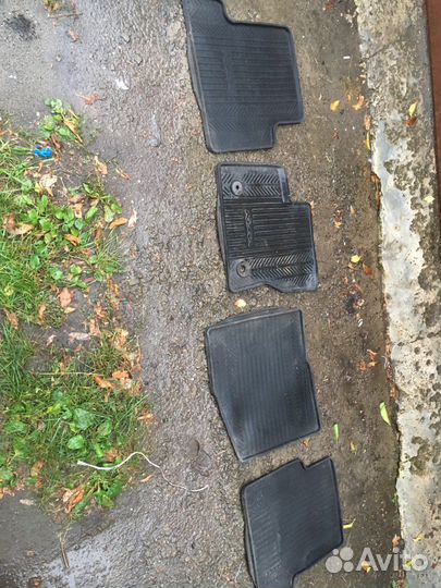 Автомобильные коврики ford