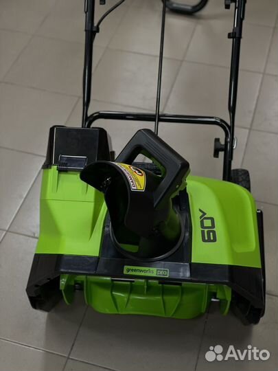 GD60PST greenworks Аккумуляторный снегоуборщик