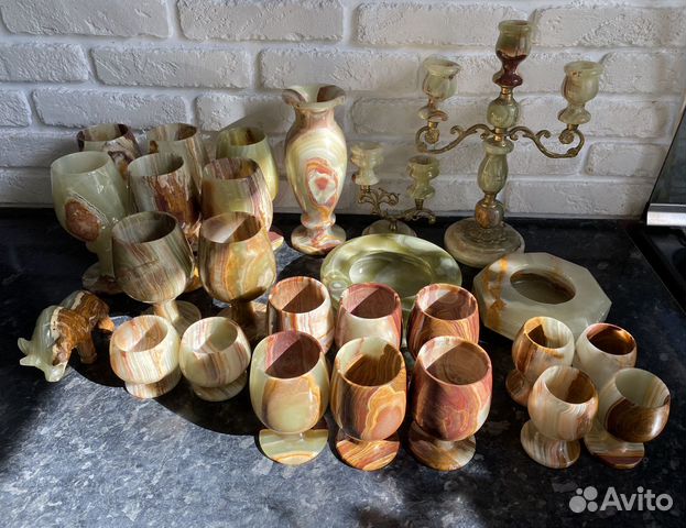 Оникс бокалы, подсвечники, ваза, пепельницы
