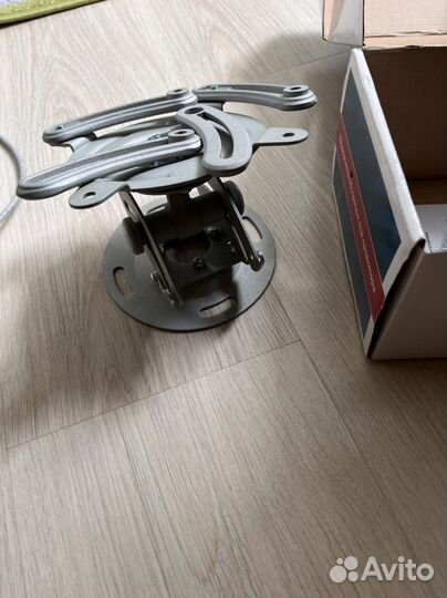 Крепление для проектора