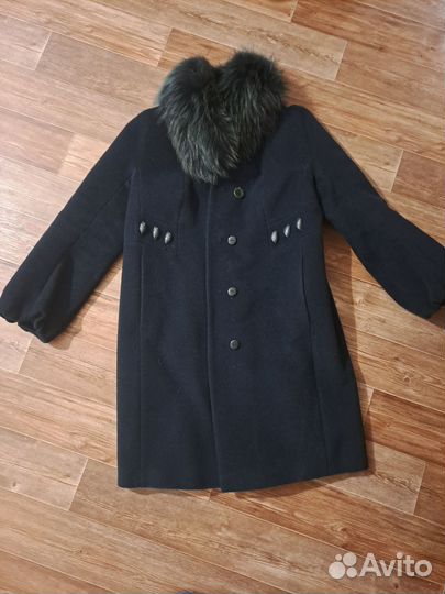 Пальто зимнее Lanicka с натуральным мехом